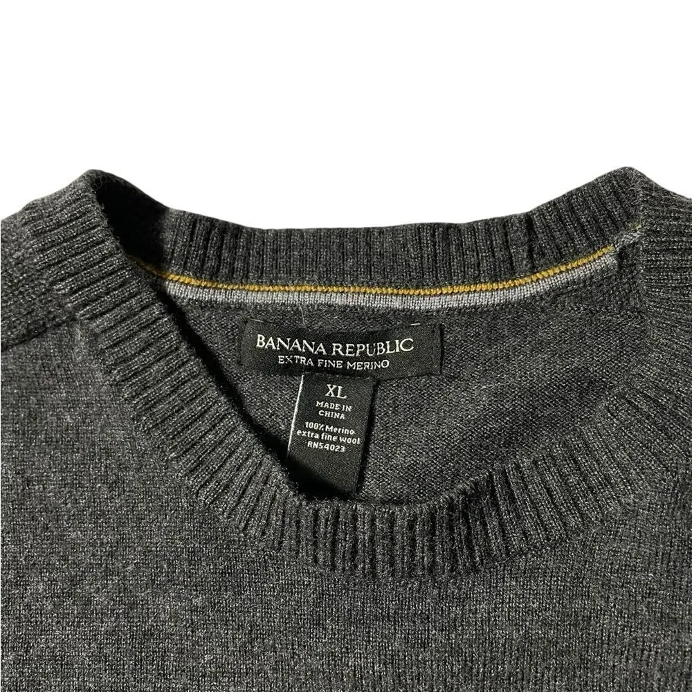 Banana Republic Extra Fine Merino Wool Sweater men’s size XL preppy